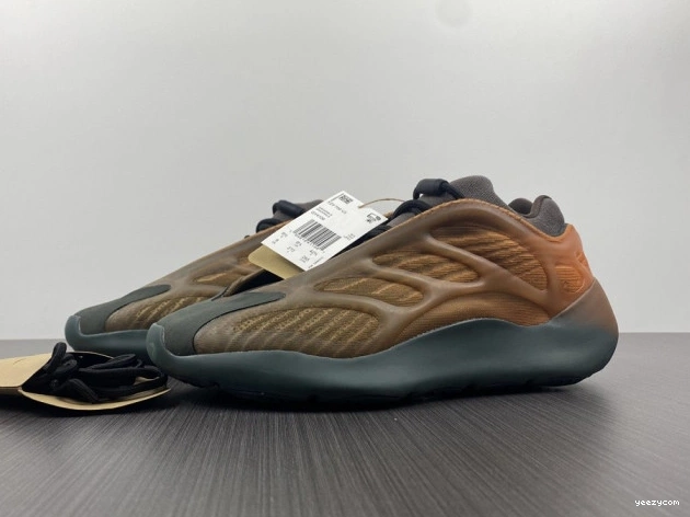 700 Boost Yeezy V3 GY4109 Adidas Copfade 0712